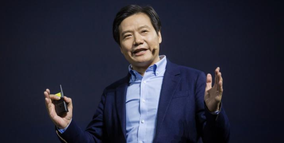 雷軍兩會建議：運用智能技術幫助老年人更好融入數(shù)字生活(圖1)