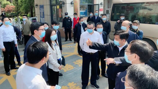 國家民政部李紀恒部長一行蒞臨福州市國德老年康養(yǎng)中心視察(圖13) 國家民政部李紀恒部長一行蒞臨福州市國德老年康養(yǎng)中心視察(圖13)