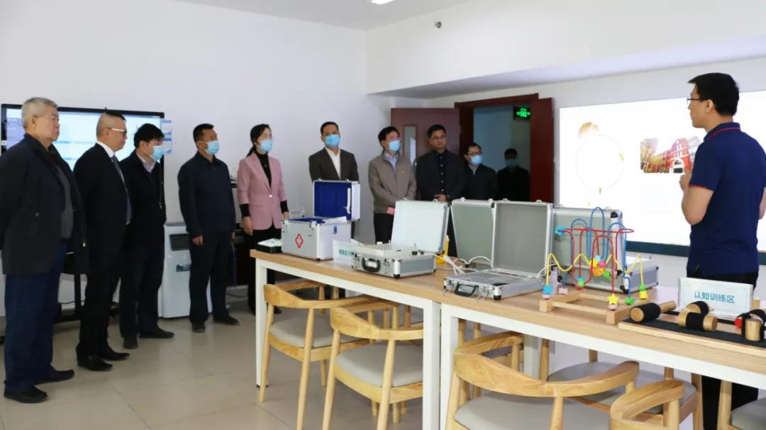 祝賀海淀雙清苑社區(qū)養(yǎng)老服務驛站正式啟動(圖12)