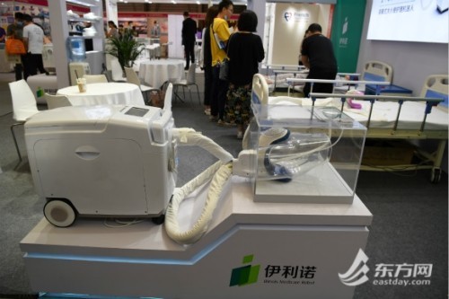 聚集“智慧養(yǎng)老” 解決方案越來(lái)越多(圖3) 聚集“智慧養(yǎng)老” 解決方案越來(lái)越多(圖3)